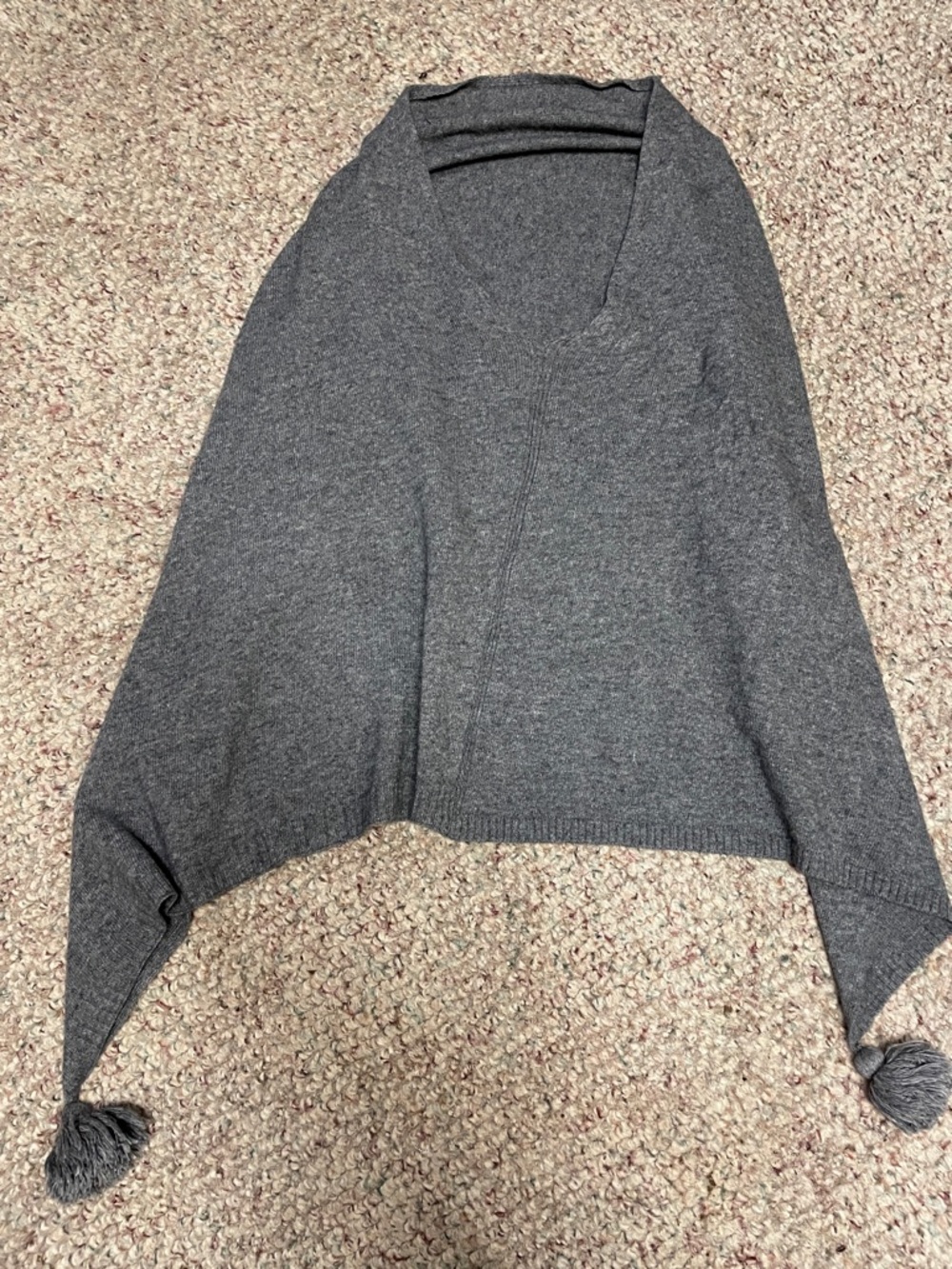 Wool cashmere made in Italy Women's V-Neck Knit Sweater Poncho/scarf